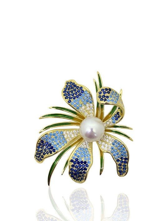 Blumen-Brosche aus 925 Silber mit blauen Zirkonia und Perle 4,5 x 4 cm – Ansicht 2 | Oya Silver