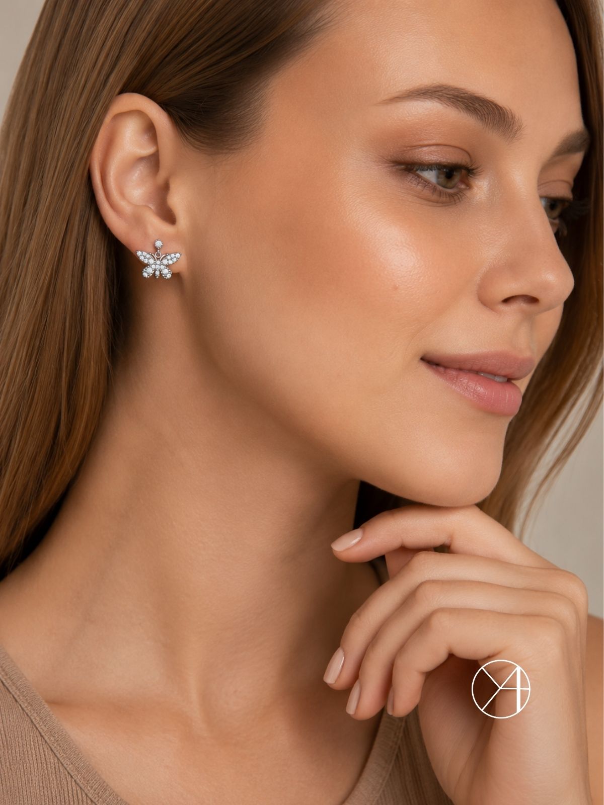 Hängende Silber-Schmetterlingsohrringe mit Zirkonia aus 925er Sterlingsilber – Oya Silver – Ansicht 3