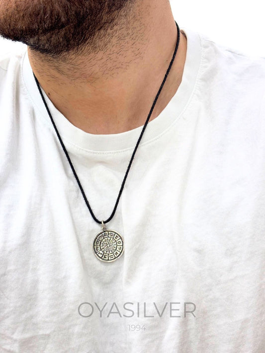 Zodiak-Sonnen-Medaillon mit Sternzeichen aus 925 Silber – Oya Silver – Ansicht 2
