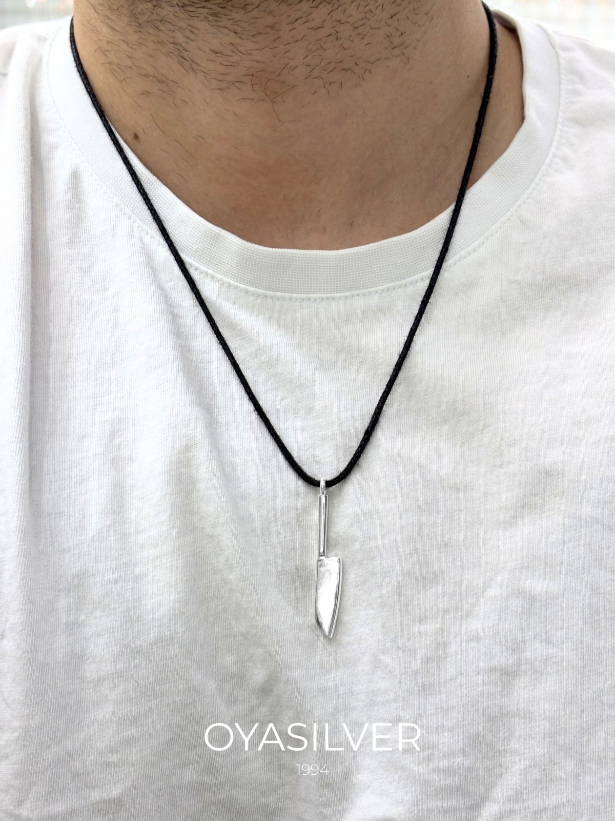 Kochmesser-Anhänger aus Silber aus 925er Sterlingsilber – Oya Silver – Ansicht 5