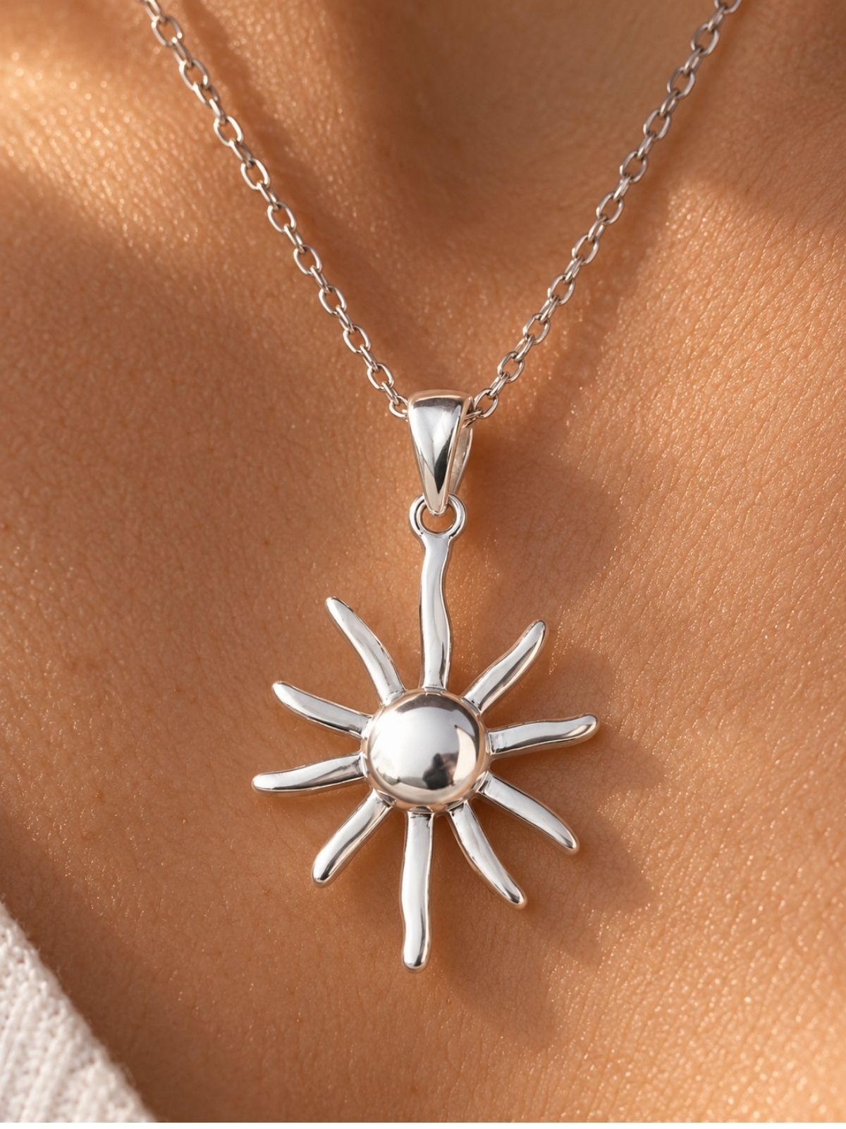 Sonnen-Halskette aus 925 Silber – Oya Silver – Ansicht 7