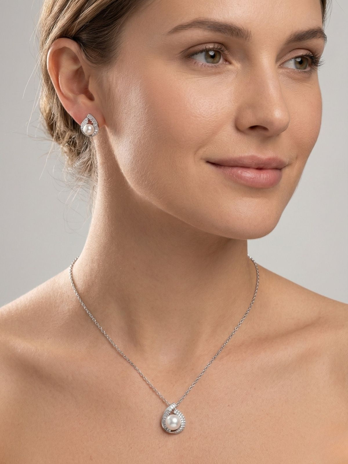 Silber-Schmuckset mit Perle und Baguette-Zirkonia aus 925er Sterlingsilber – Oya Silver – Ansicht 2