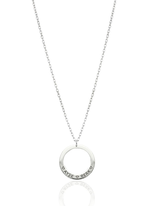 Personalisierbare Namenskette aus Silber mit Kreisanhänger aus 925er Sterlingsilber – Oya Silver