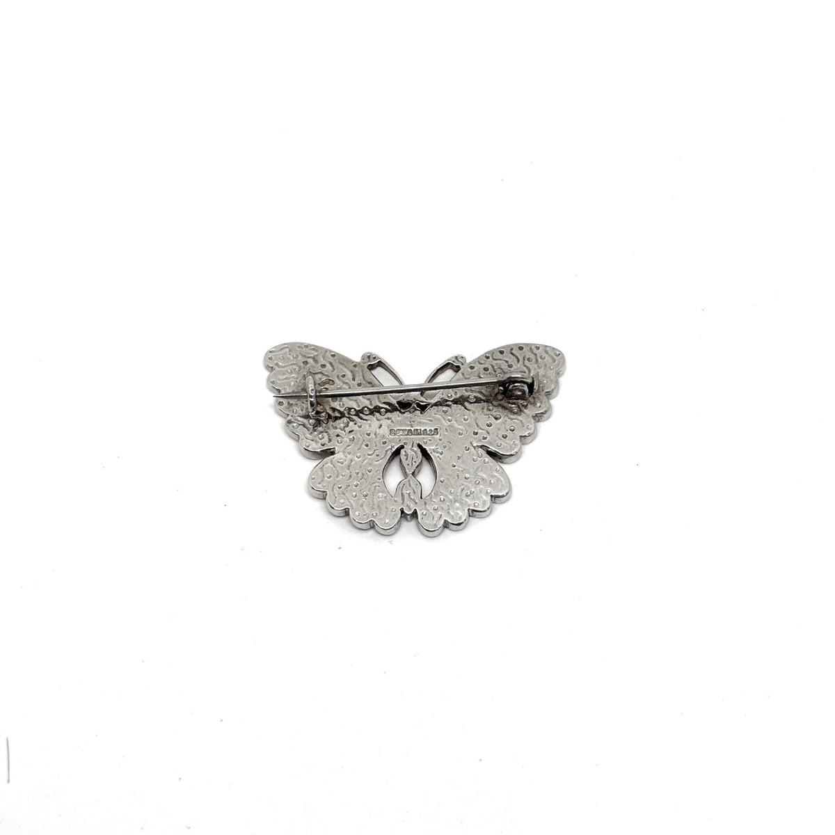 Rosa emaillierte Schmetterlingsbrosche aus Silber 3,6 x 2,3 cm – Oya Silver – Ansicht 2