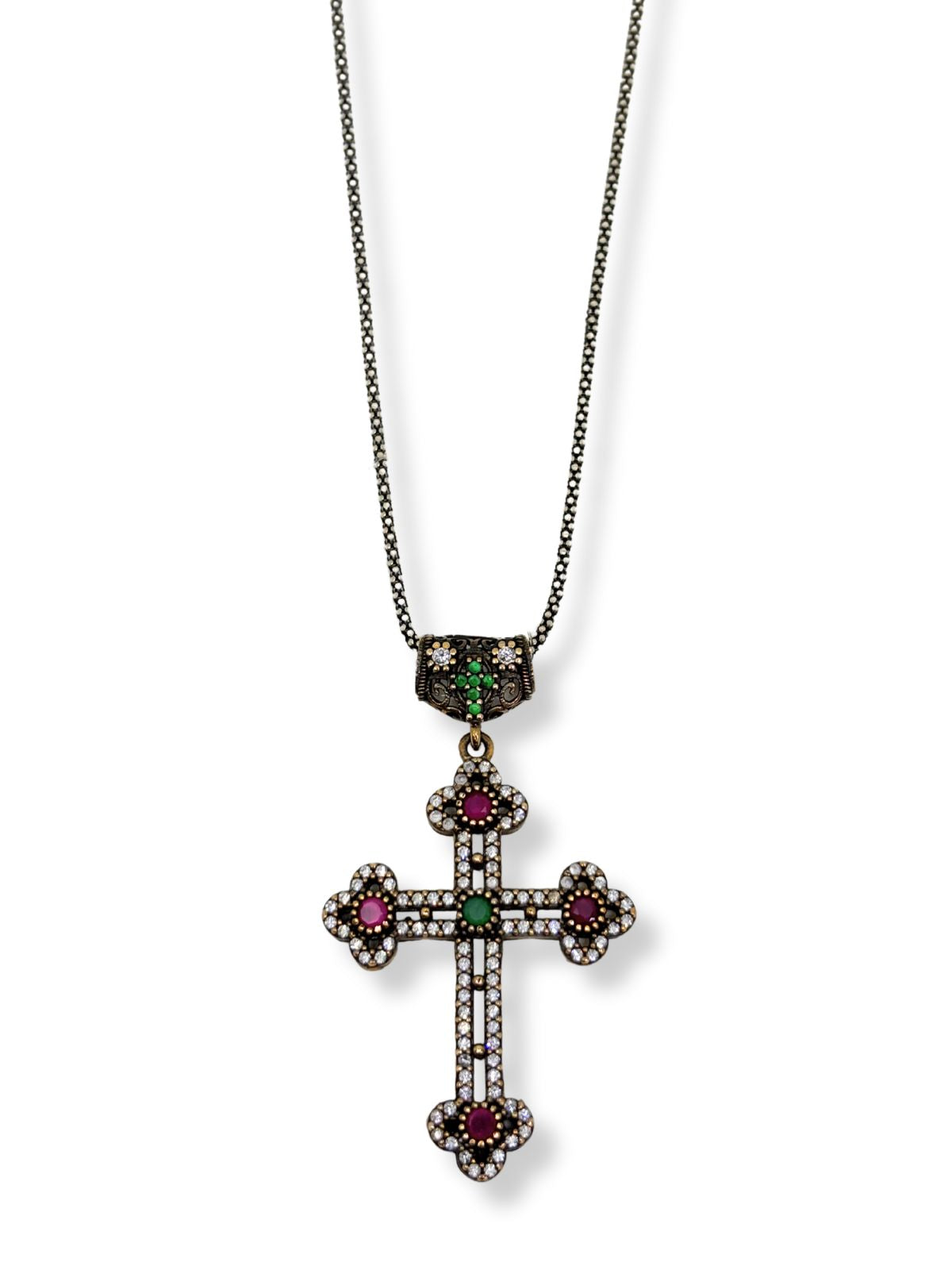 Kreuz-Halskette aus Silber mit Rubin, Smaragd und Zirkon – Oya Silver